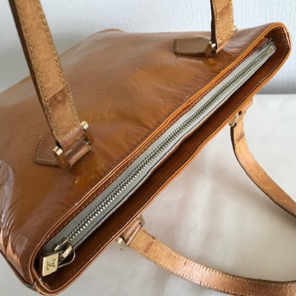 Louis Vuitton Tote Bag Vernis Monogram Houston Tote Bag - Picture 6 of 10